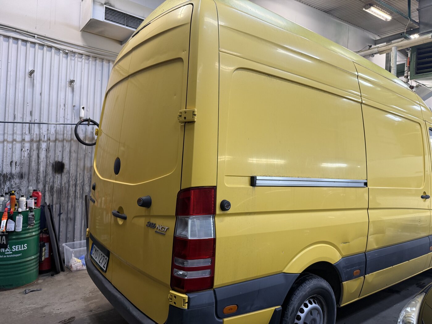 Före polering, Mercedes Sprinter